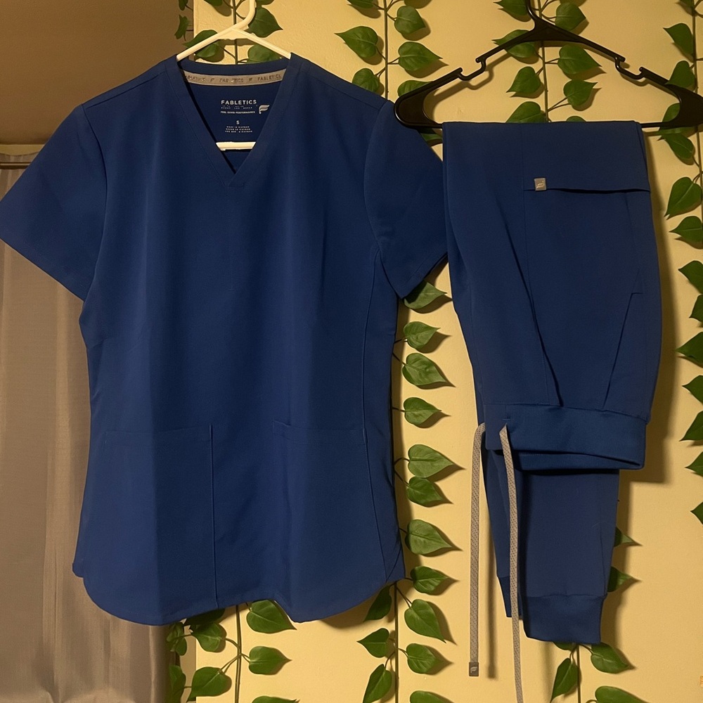 Fabletics Royal Blue Scrub Set - Small Top/Small Tall Joggers - Great Condition!
